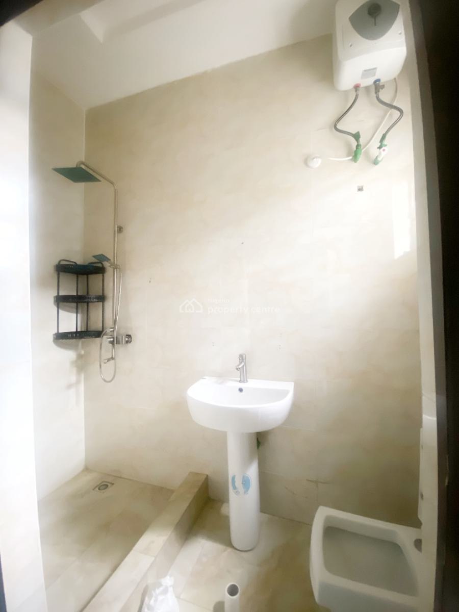 a Well Maintained Spacious 2 Bedroom Flat, Olawaiye Estate,olowora, Omole Phase 2, Ikeja, Lagos, Flat / Apartment for Rent