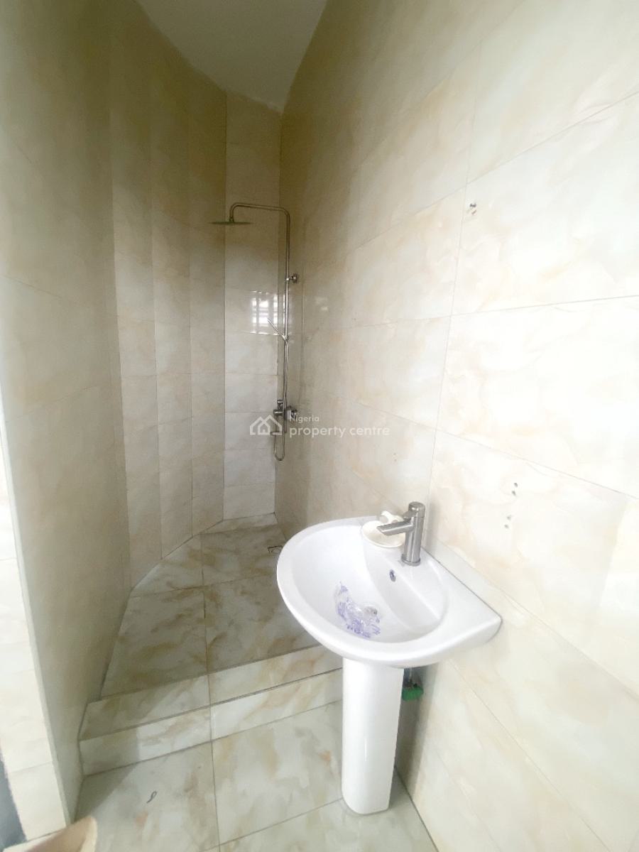 a Well Maintained Spacious 2 Bedroom Flat, Olawaiye Estate,olowora, Omole Phase 2, Ikeja, Lagos, Flat / Apartment for Rent