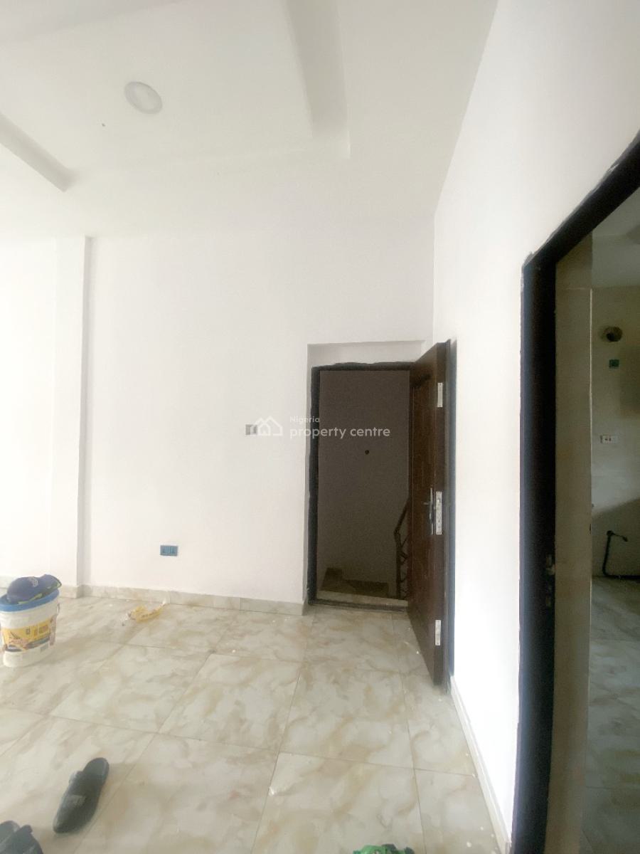 a Well Maintained Spacious 2 Bedroom Flat, Olawaiye Estate,olowora, Omole Phase 2, Ikeja, Lagos, Flat / Apartment for Rent