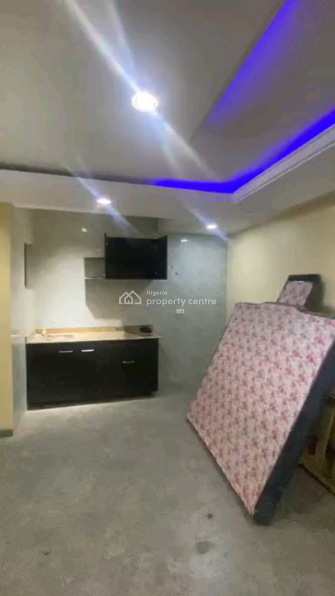 Standard and Semi Furnished Room Self Contain, Onike, Yaba, Lagos, Self Contain (single Rooms) for Rent