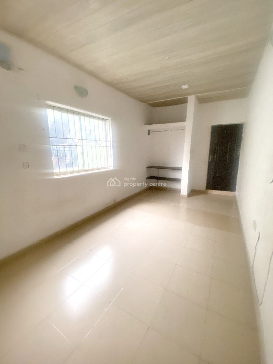 a Well Maintained Spacious 2 Bedroom Flat, Gra Phase 1, Magodo, Lagos, Flat / Apartment for Rent
