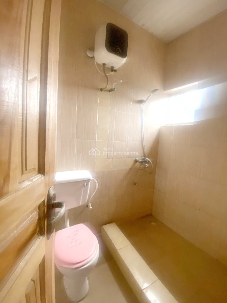 a Well Maintained Spacious 2 Bedroom Flat, Gra Phase 1, Magodo, Lagos, Flat / Apartment for Rent