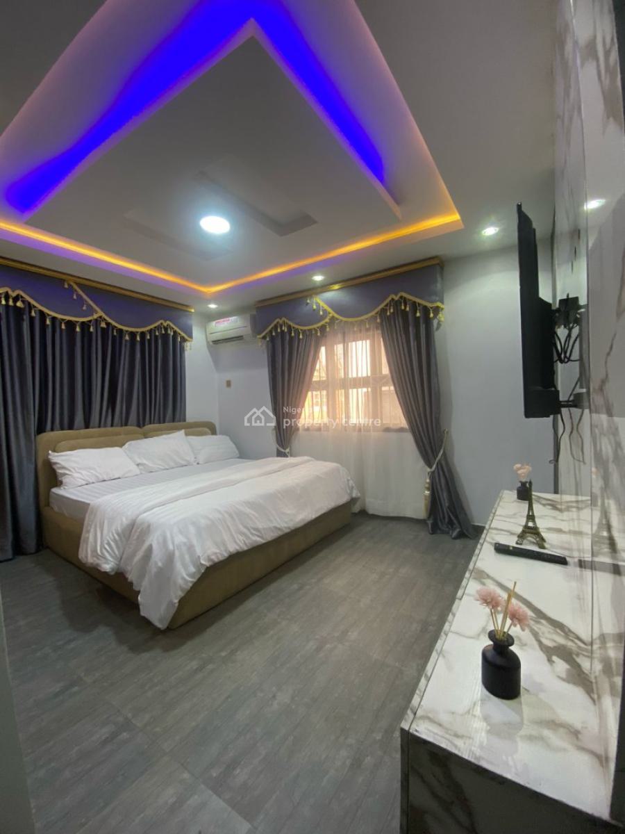 a Luxury Fully Furnished 2 Bedroom Flat, Gra Phase 1, Magodo, Lagos, Flat / Apartment Short Let