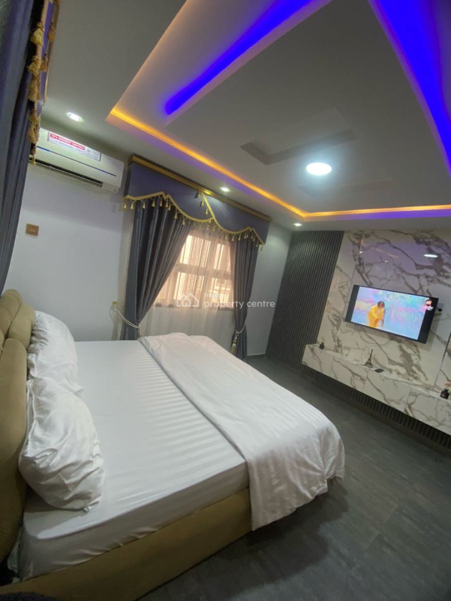 a Luxury Fully Furnished 2 Bedroom Flat, Gra Phase 1, Magodo, Lagos, Flat / Apartment Short Let
