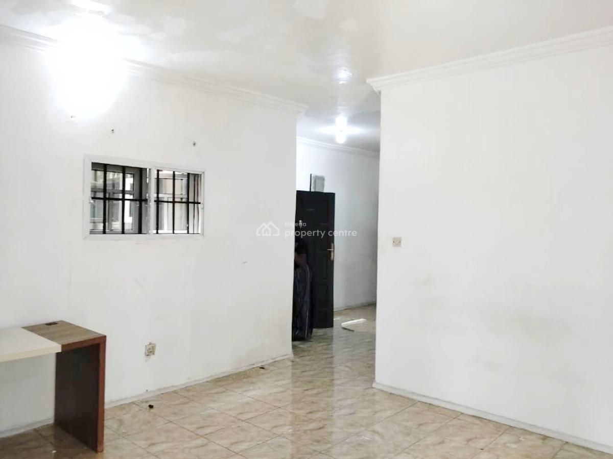 a Newly Renovated Spacious 2 Bedroom Flat, Kudoro Estate,isheri, Magodo, Lagos, Flat / Apartment for Rent