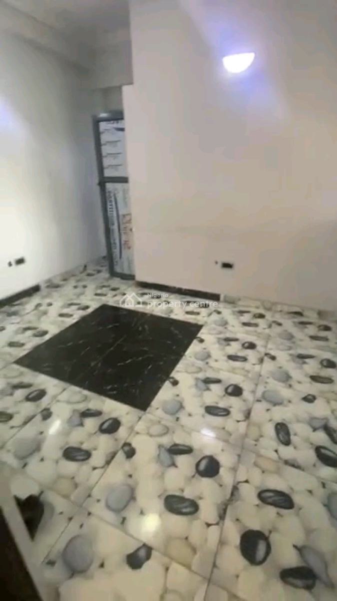 Standard and Spacious Mini Flat, Onike, Yaba, Lagos, Mini Flat (room and Parlour) for Rent