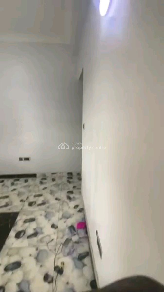Standard and Spacious Mini Flat, Onike, Yaba, Lagos, Mini Flat (room and Parlour) for Rent