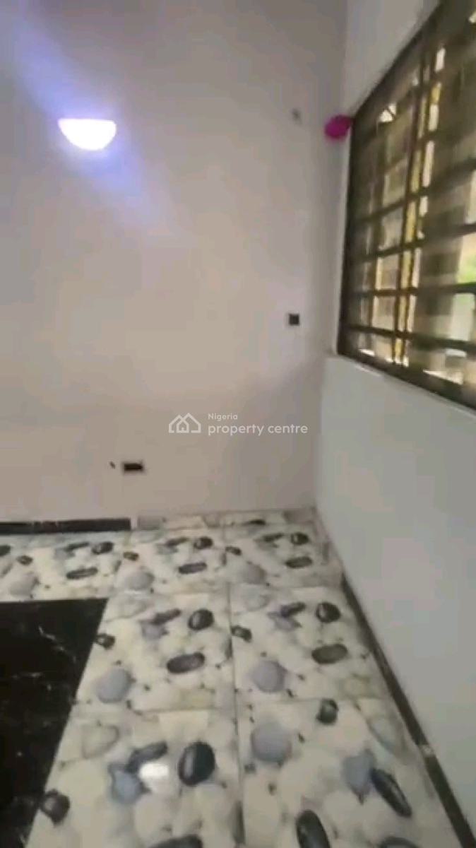 Standard and Spacious Mini Flat, Onike, Yaba, Lagos, Mini Flat (room and Parlour) for Rent