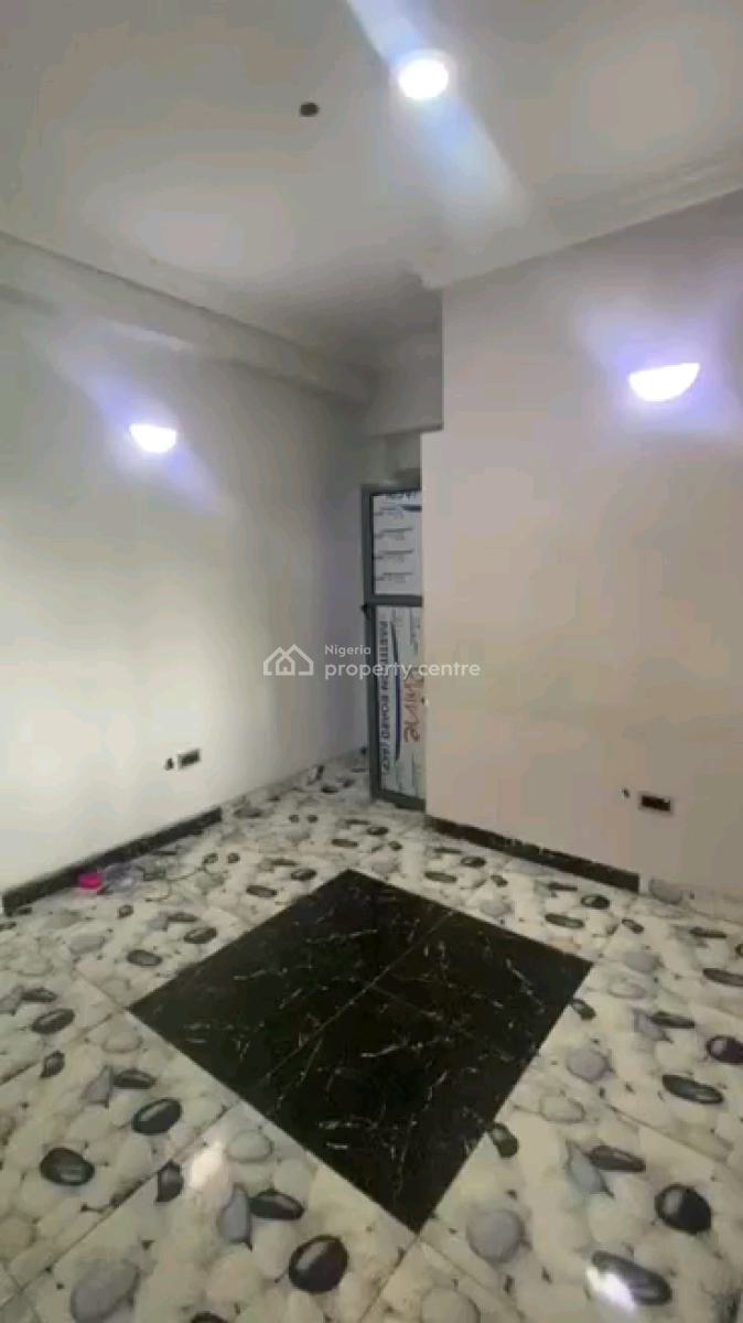Standard and Spacious Mini Flat, Onike, Yaba, Lagos, Mini Flat (room and Parlour) for Rent