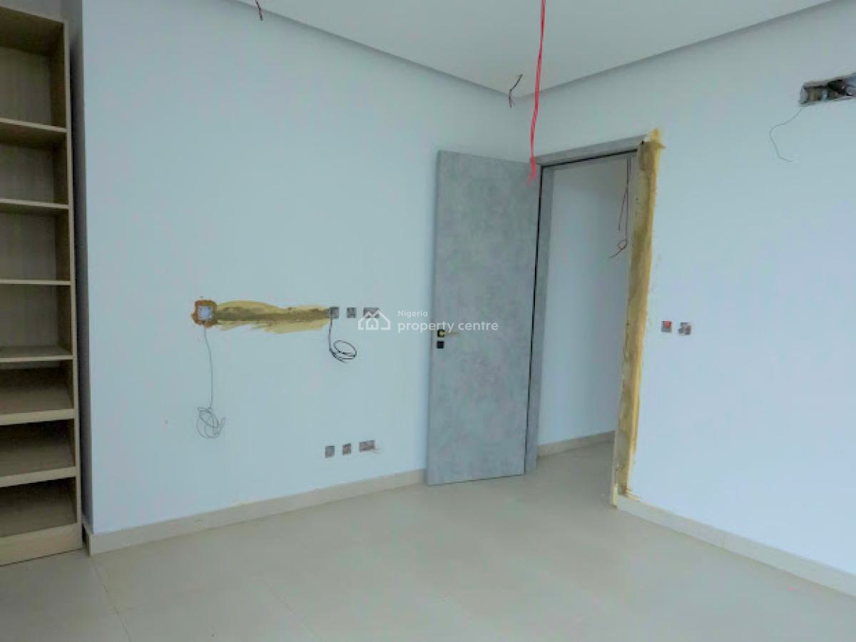 Luxury 2 Bedroom Apartments, Lekki Phase 1, Lekki, Lagos, Flat / Apartment for Sale