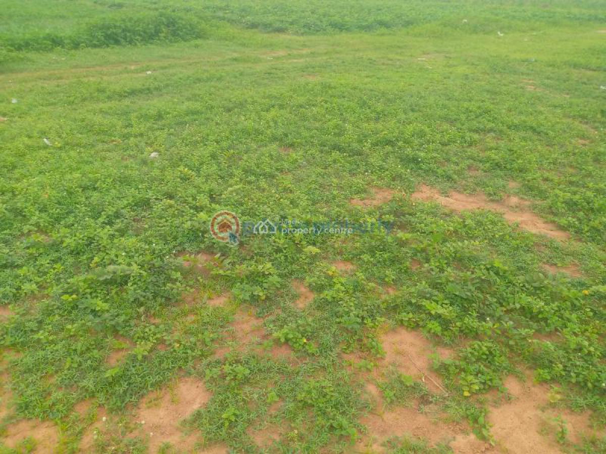Distress!!! 10 Hectares with R of O & 28ha with C of O Respectively, Guzape 2, Guzape District, Abuja, Mixed-use Land for Sale