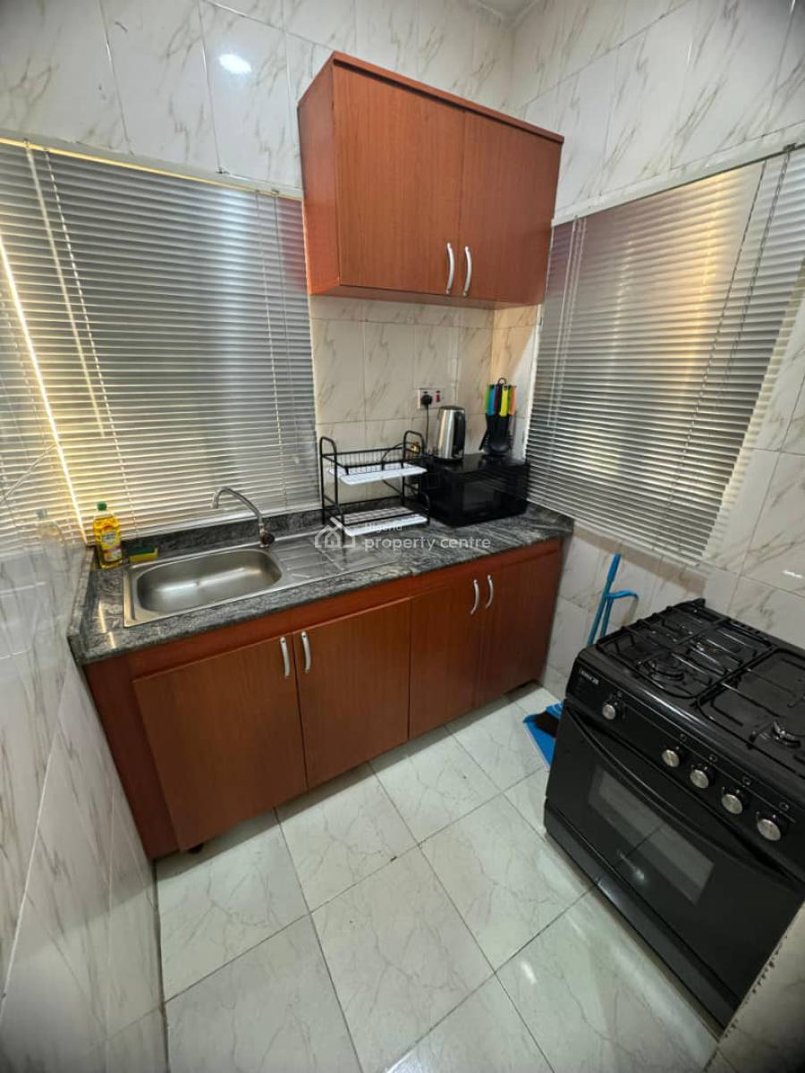 Fully Furnished Serviced Studio Apartment with a Foyer, Ikeja Gra, Ikeja, Lagos, Flat / Apartment Short Let