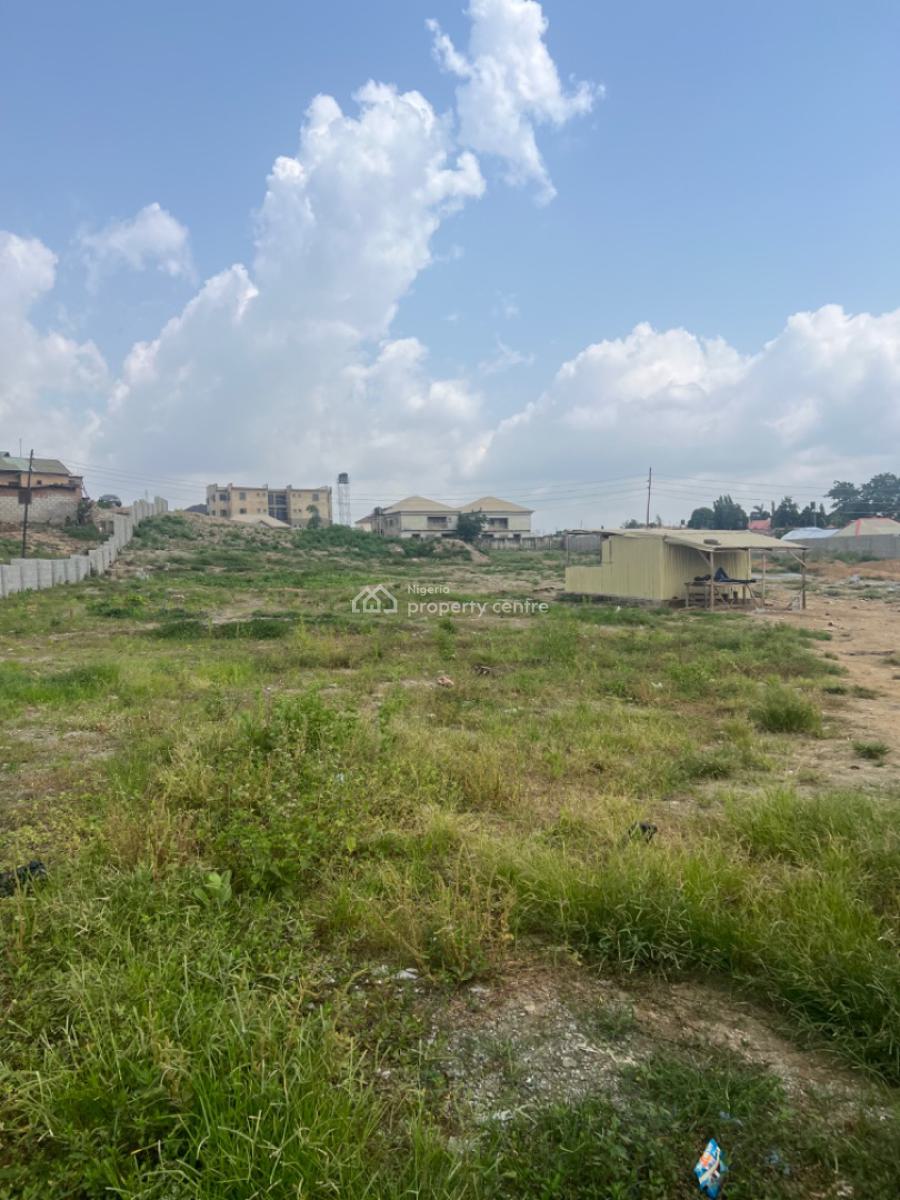 2 Bedrooms Block of with a Big Study Room That Can Be Convert to Room, Kado, Abuja, Block of Flats for Sale