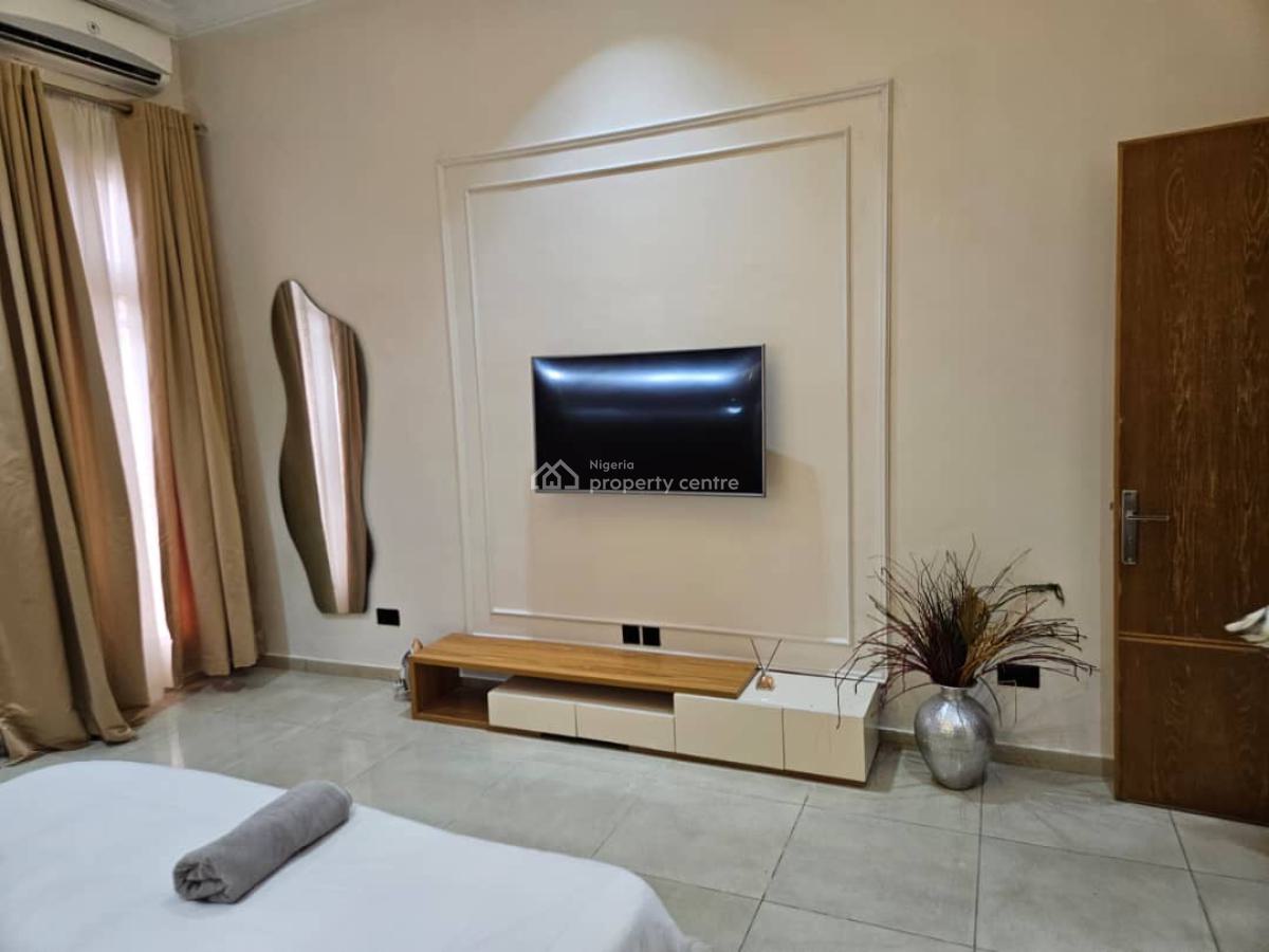 Luxury 3 Bedroom Apartment, Off Fola Osigbo, Lekki Phase 1, Lekki, Lagos, Flat / Apartment Short Let