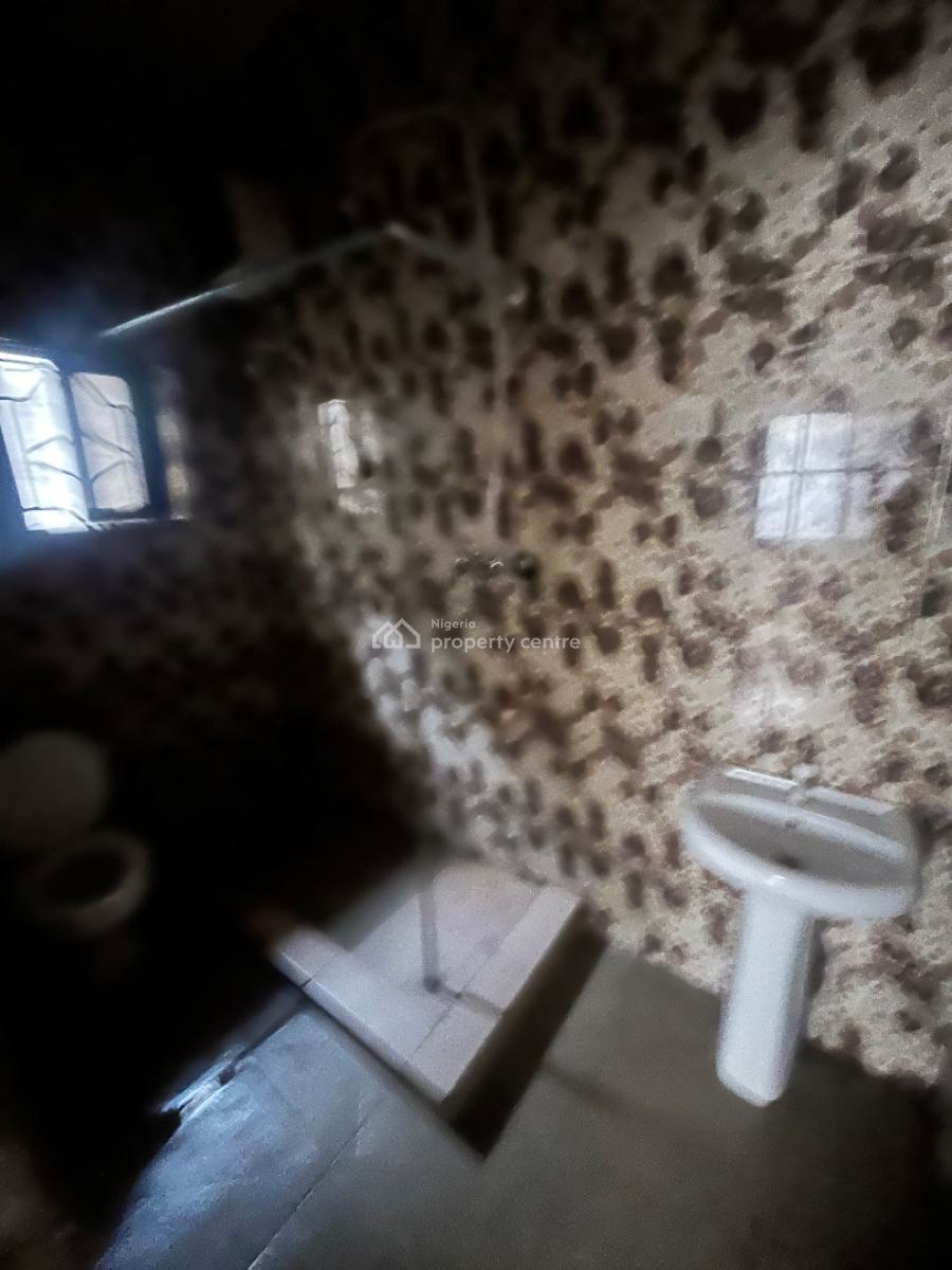 Neat 3 Bedroom Flat, Thomas Estate, Ajah, Lagos, Flat / Apartment for Rent
