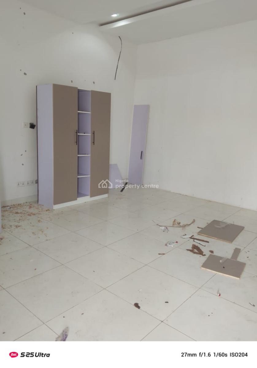 Studio Apartment, Orchid Road, Lekki, Lagos, Self Contain (single Rooms) for Rent