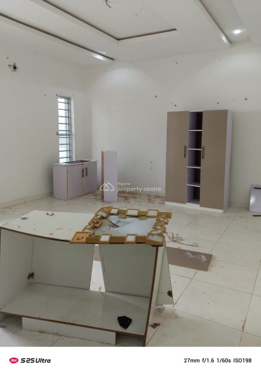 Studio Apartment, Orchid Road, Lekki, Lagos, Self Contain (single Rooms) for Rent