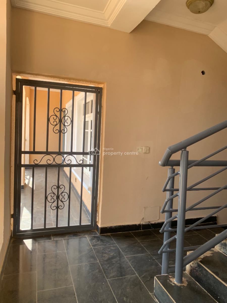 3 Bedroom Flat with Bq, Wuye, Abuja, Flat / Apartment for Rent