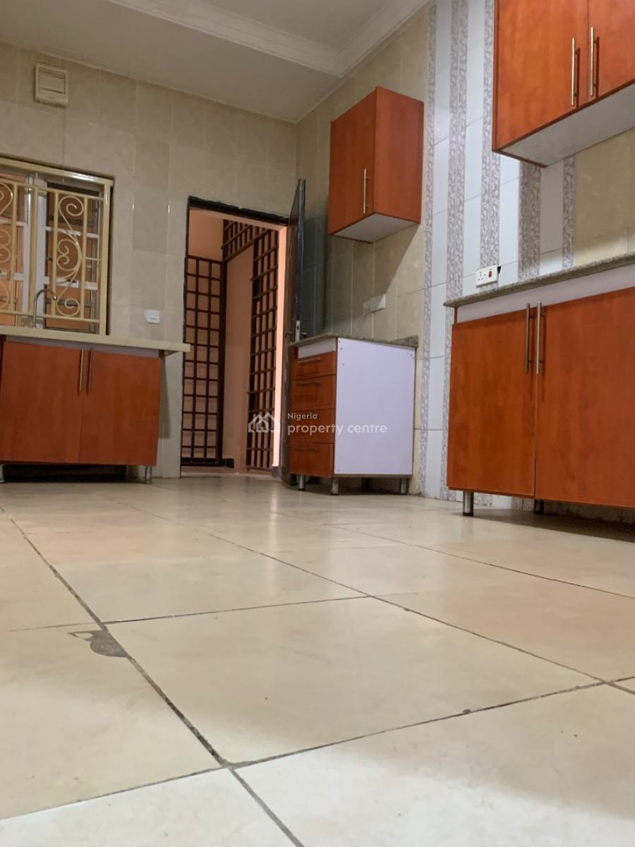 3 Bedroom Flat with Bq, Wuye, Abuja, Flat / Apartment for Rent