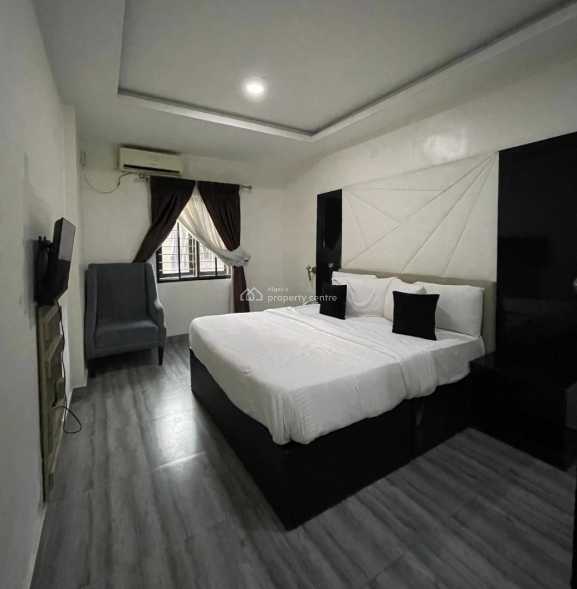 2 Bedroom Apartment, Lekki Phase 1, Lekki, Lagos, Flat / Apartment for Rent