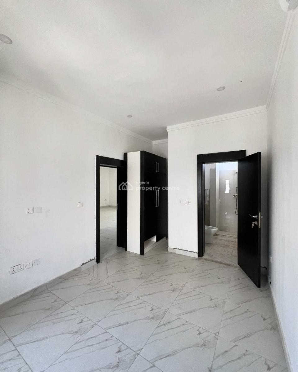 Spacious 2-bedroom Apartment, Victoria Island (vi), Lagos, Flat / Apartment for Rent