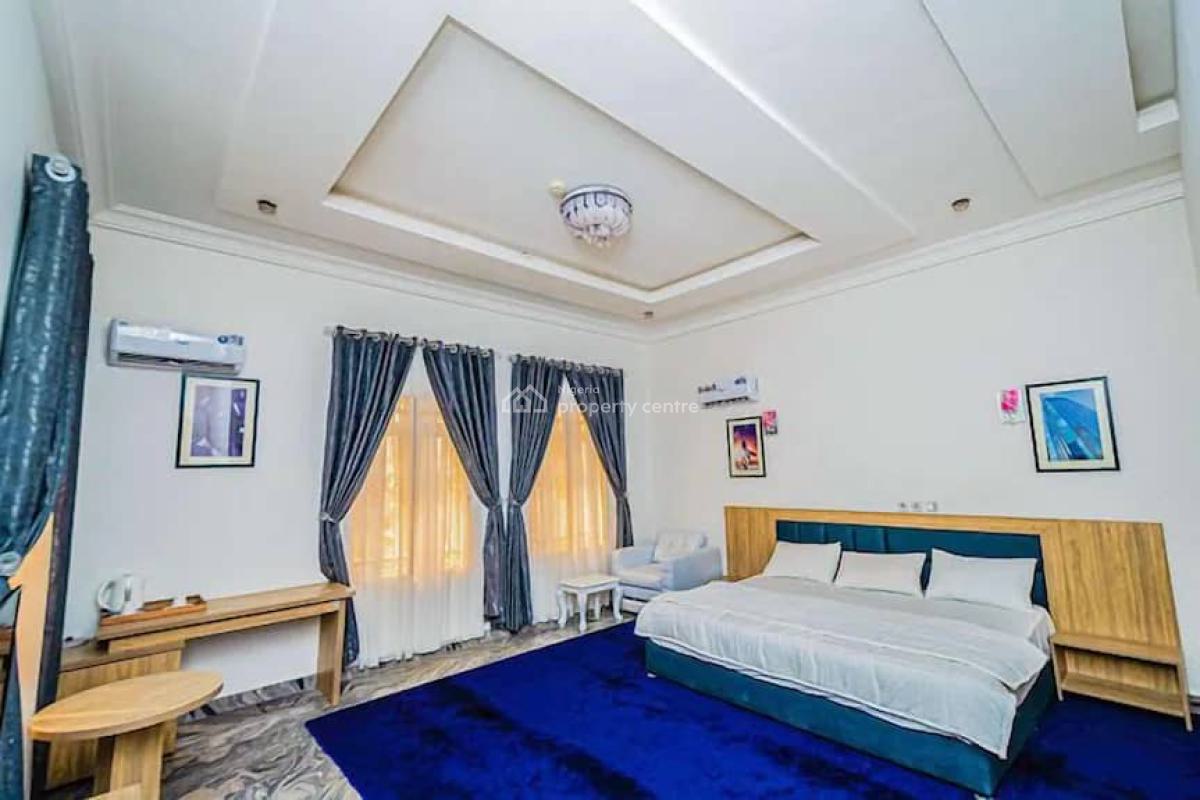 21 Rooms Functional Hotel, 4th Avenue, Gwarinpa, Abuja, Hotel / Guest House for Sale