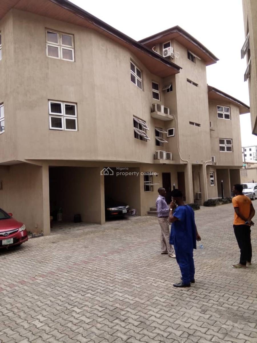 17 Apartments on 2396sqm of Land, Oniru, Victoria Island (vi), Lagos, Block of Flats for Sale