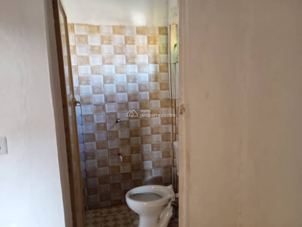 Studio Apartment, Off Mobile Estate Road, Ilaje, Ajah, Lagos, Self Contain (single Rooms) for Rent
