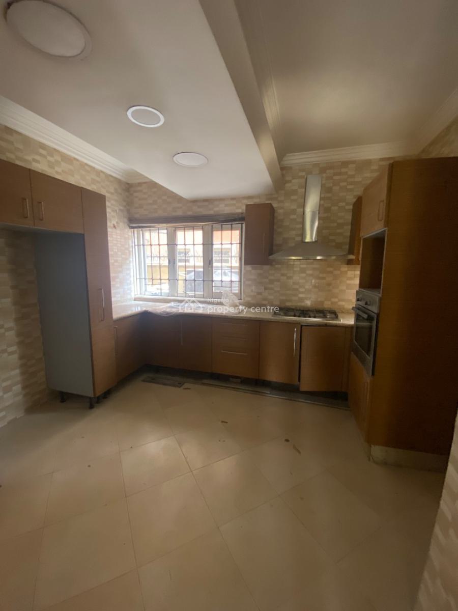 5 Bedroom Semi Detatch Duplex, Lekki Phase 1, Lekki, Lagos, Semi-detached Duplex for Rent