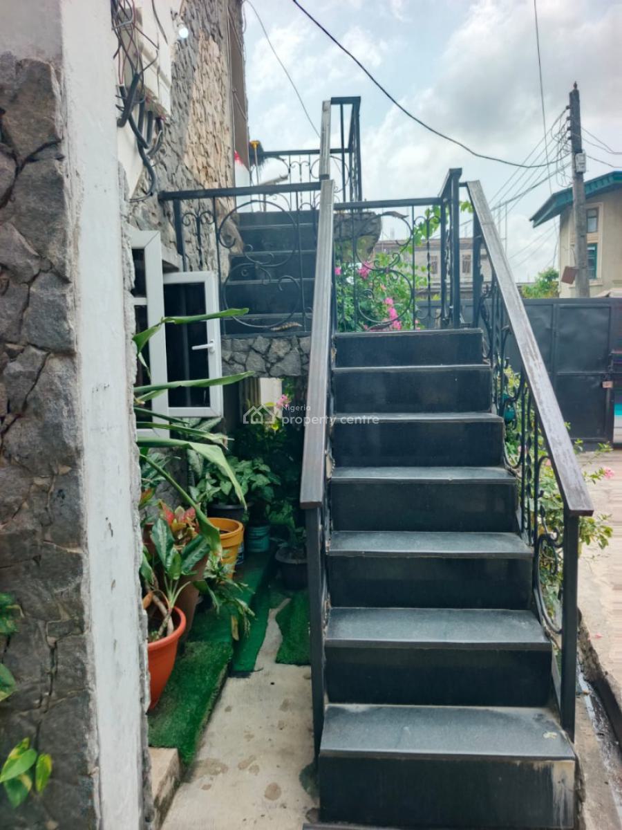6units of Apartment:2units 2 Bed ,1nos 3 Bed ,2nos 1 Bed and Room Self, Omole Phase 1, Omole Phase 1, Ikeja, Lagos, Block of Flats for Sale
