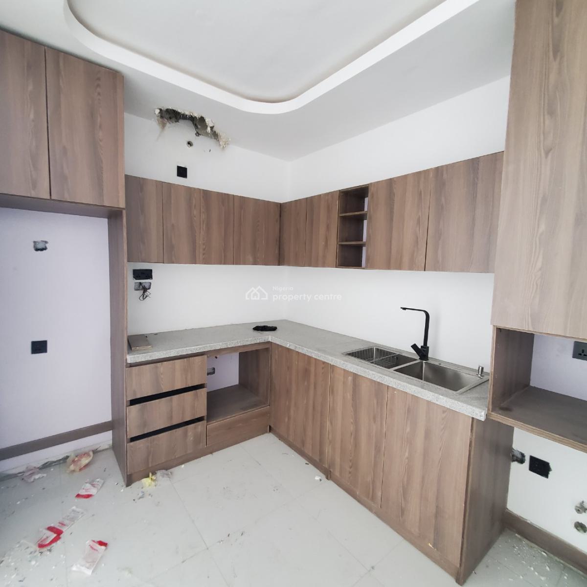 Exquisite 2 Bedroom Penthouse with a Bq, Ikate, Lekki, Lagos, Flat / Apartment for Sale
