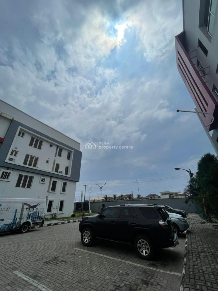 Funished and Serviced 3 Bedroom Apartment, Off Freedom Way, Lekki Phase 1, Lekki, Lagos, Flat / Apartment for Rent