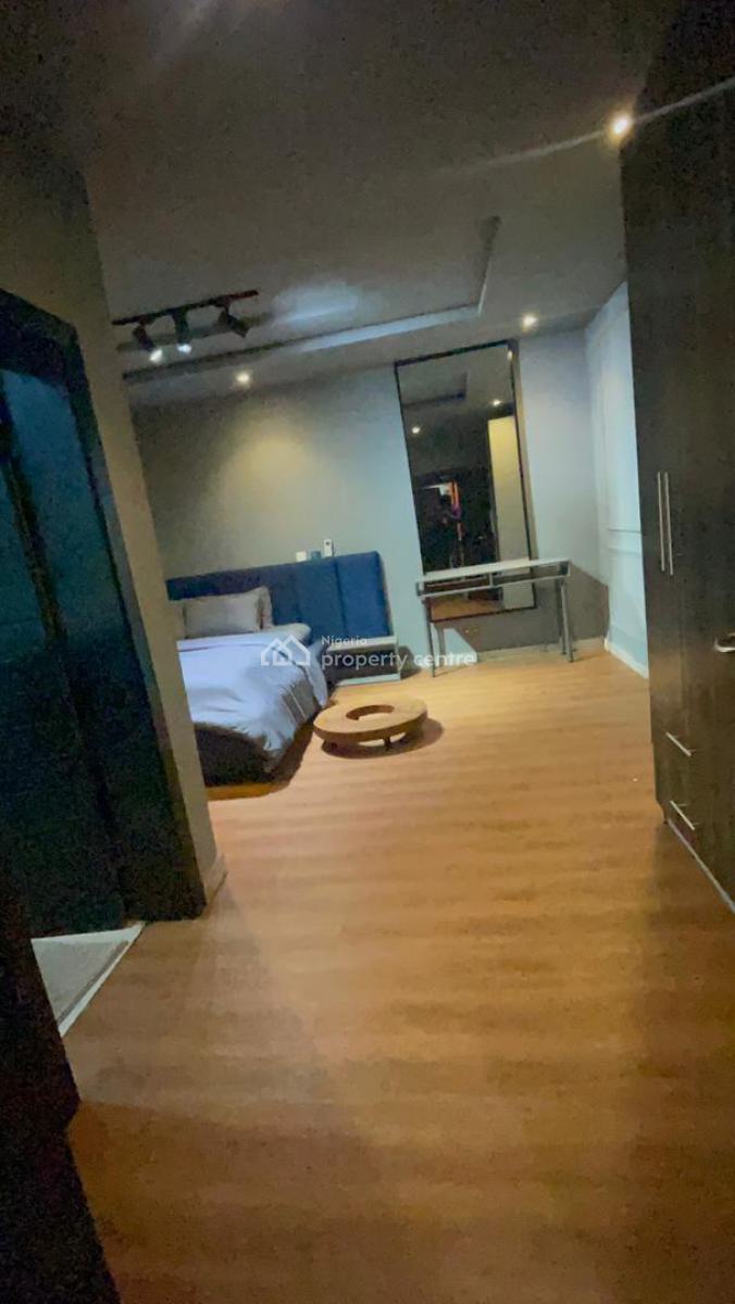 Funished and Serviced 3 Bedroom Apartment, Off Freedom Way, Lekki Phase 1, Lekki, Lagos, Flat / Apartment for Rent