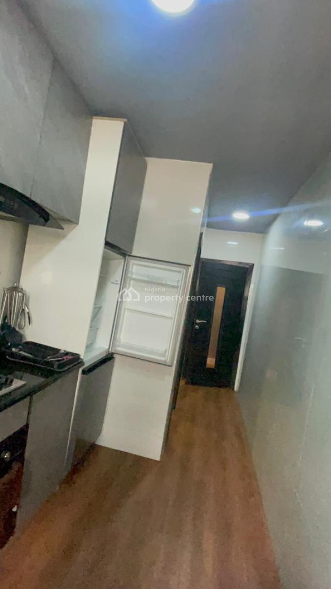 Funished and Serviced 3 Bedroom Apartment, Off Freedom Way, Lekki Phase 1, Lekki, Lagos, Flat / Apartment for Rent