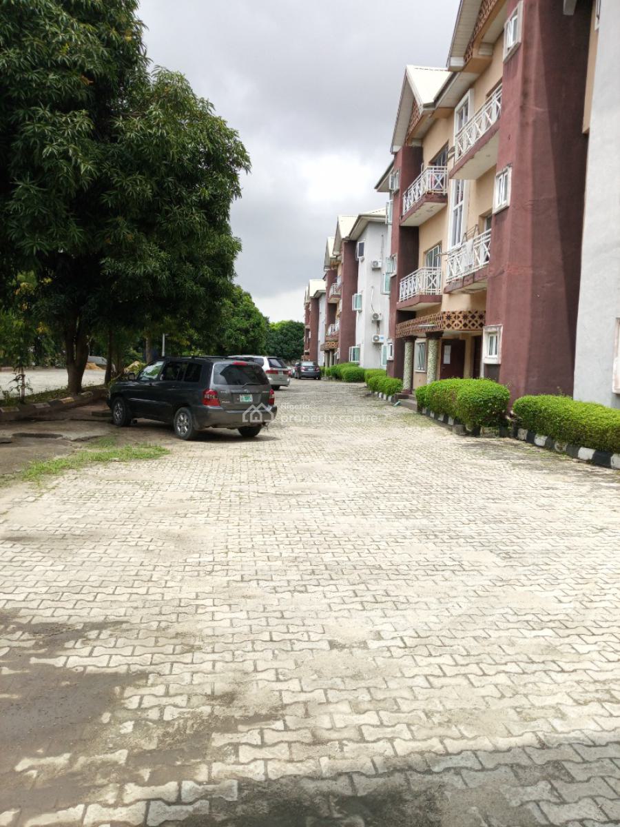 Luxury 2 Bedroom Apartment with Necessary Facilities, Septem Court, Lekki, Lagos, Flat / Apartment for Rent