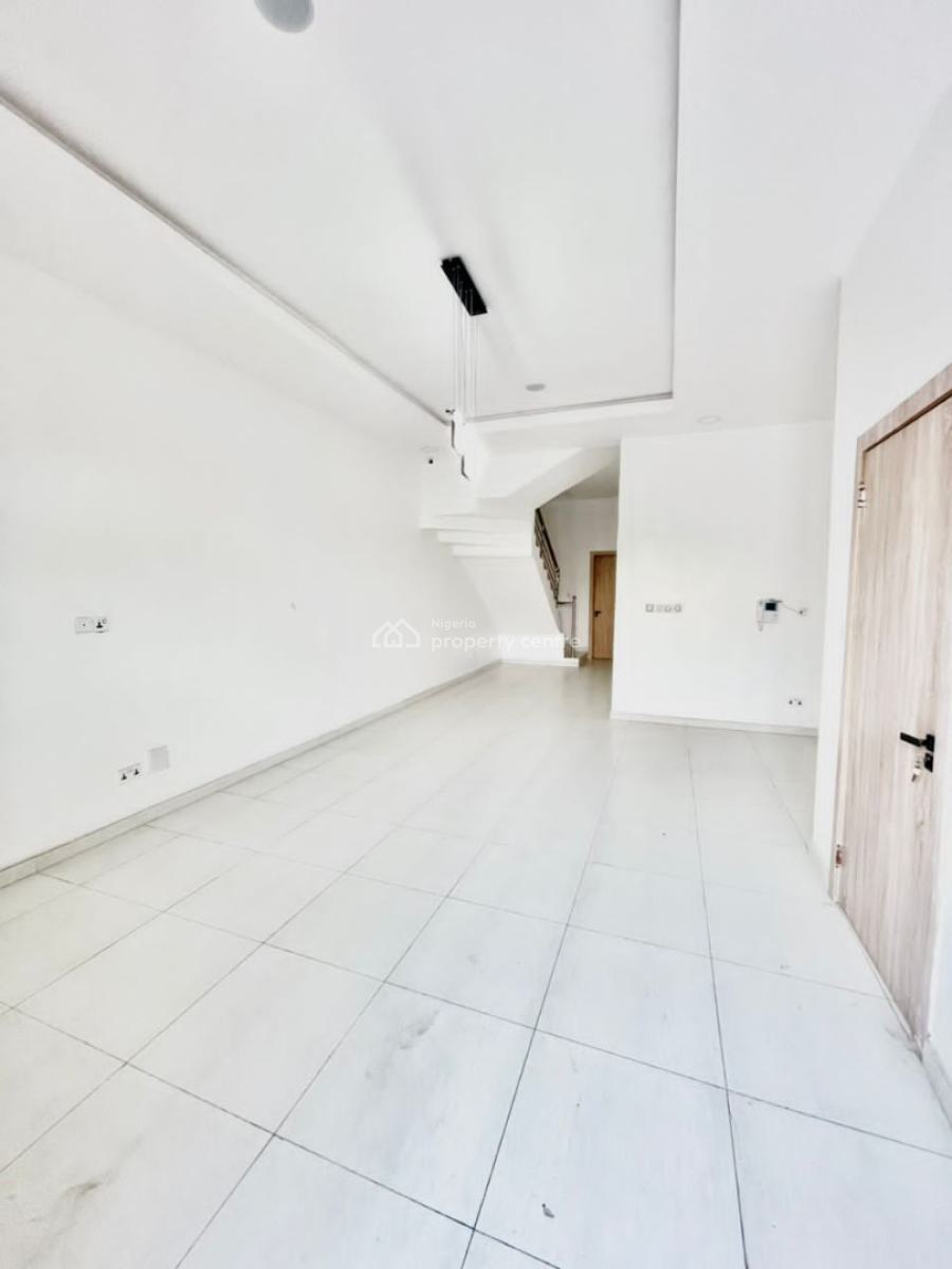 Luxury 4 Bedroom Terraced Duplex with Good Power Supply, Ologolo, Lekki, Lagos, Terraced Duplex for Rent