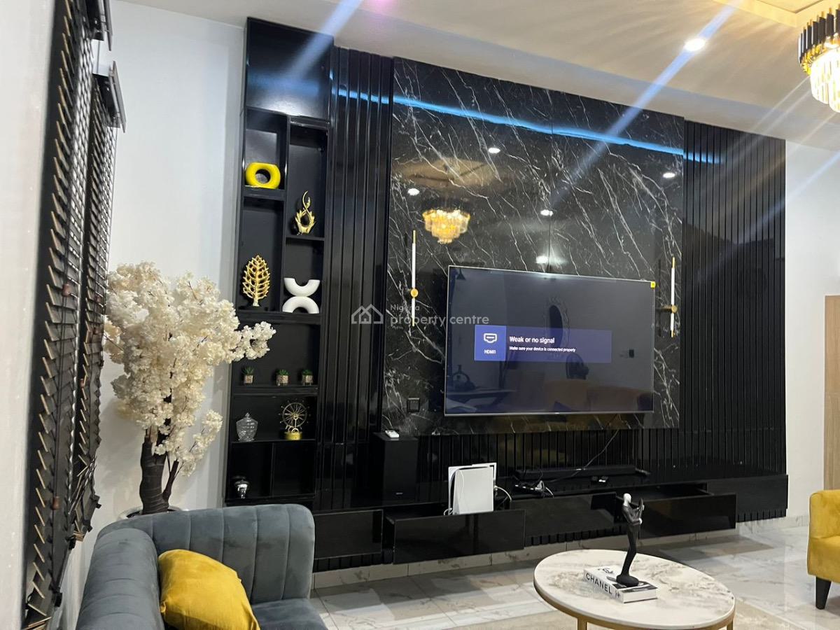 Luxury 4 Bedroom Terrace, Lekki Phase 1, Lekki, Lagos, Flat / Apartment Short Let