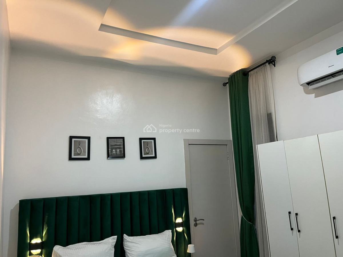 Luxury 4 Bedroom Terrace, Lekki Phase 1, Lekki, Lagos, Flat / Apartment Short Let