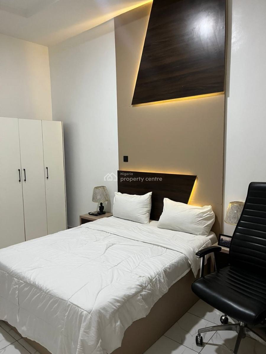 Luxury 4 Bedroom Terrace, Lekki Phase 1, Lekki, Lagos, Flat / Apartment Short Let