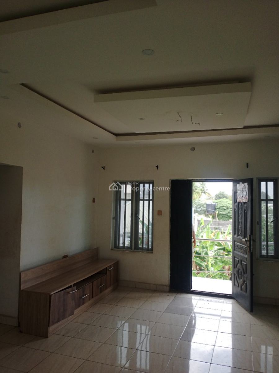 Luxurious 3 Bedroom Upstairs Apartment, Aiyeteju, Ibeju Lekki, Lagos, Flat / Apartment for Rent