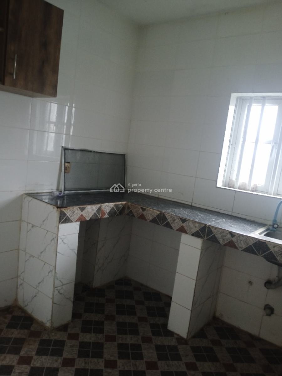 Luxurious 3 Bedroom Upstairs Apartment, Aiyeteju, Ibeju Lekki, Lagos, Flat / Apartment for Rent
