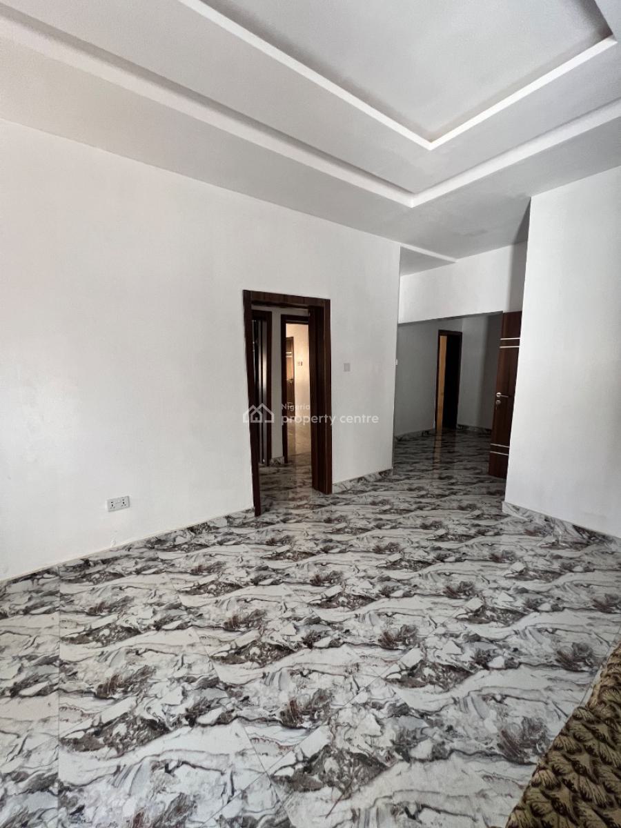 Lovely 3 Bedroom Apartment, Lekki Phase 1, Lekki, Lagos, Flat / Apartment for Rent