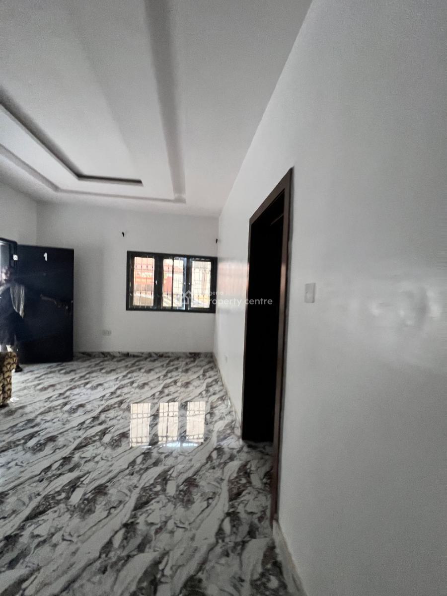 Lovely 3 Bedroom Apartment, Lekki Phase 1, Lekki, Lagos, Flat / Apartment for Rent