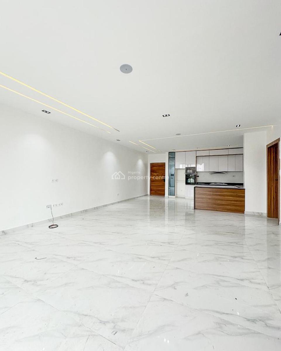 Modern 2 Bedroom Apartment, Lekki Phase 1, Lekki, Lagos, Flat / Apartment for Sale