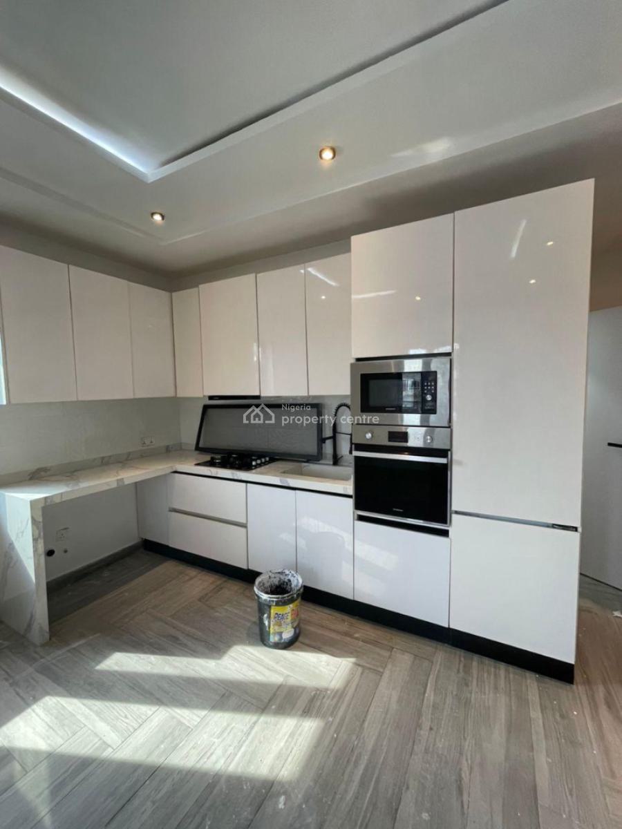 Exquisite 2 Bedroom Apartment, Ologolo, Lekki, Lagos, Flat / Apartment for Rent
