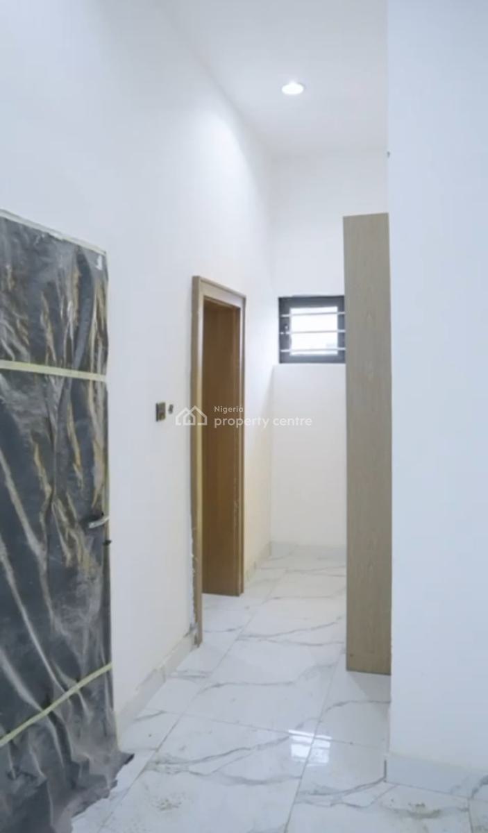 Newly Tastefully Finished Built 4 Bedroom Terrace Duplex with Bq, Guzape District, Abuja, Terraced Duplex for Sale