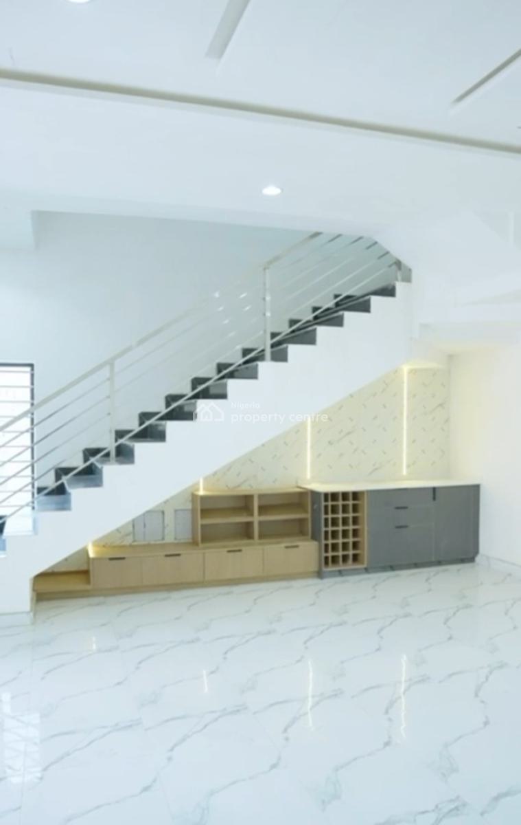 Newly Tastefully Finished Built 4 Bedroom Terrace Duplex with Bq, Guzape District, Abuja, Terraced Duplex for Sale