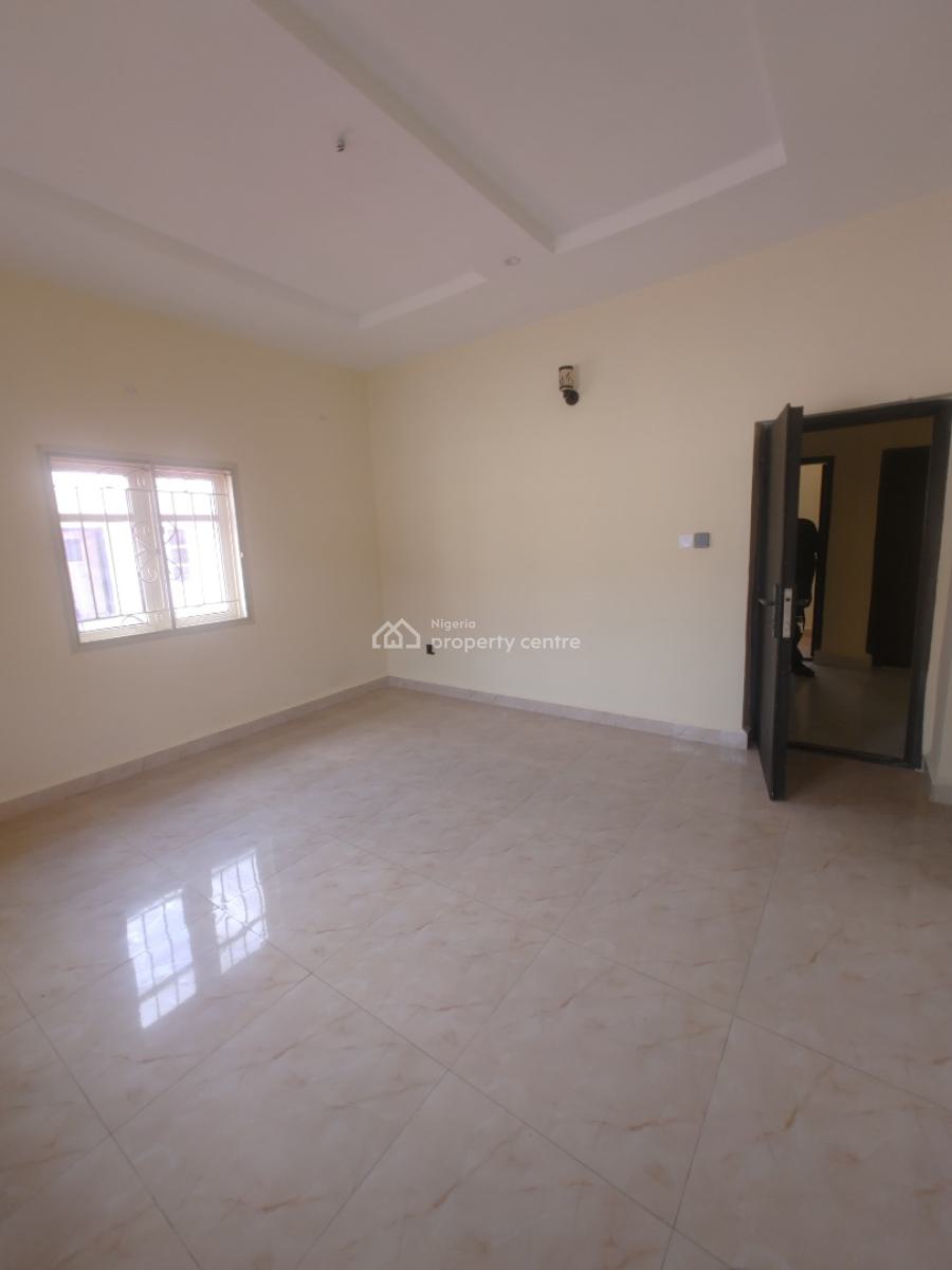 Massive Brand New 3 Bedroom Flat in a Gated Street, Sangotedo, Ajah, Lagos, Flat / Apartment for Rent