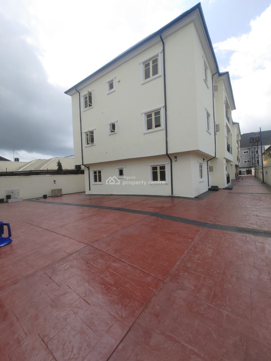Massive Brand New 3 Bedroom Flat in a Gated Street, Sangotedo, Ajah, Lagos, Flat / Apartment for Rent