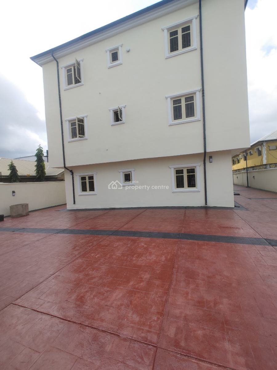 Massive Brand New 3 Bedroom Flat in a Gated Street, Sangotedo, Ajah, Lagos, Flat / Apartment for Rent